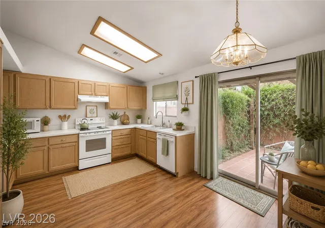 Photo 4 of Townhouse for sale at 1232 Wigwam St, Mesquite, NV 89027 | MLS# 2797588 | Listing updated on 2026-10-01