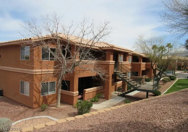 2nd image of 378 Colleen Ct, Mesquite, NV 89027
