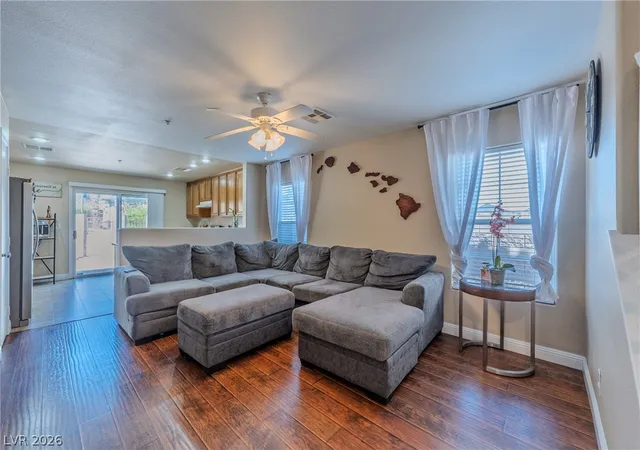 Homes for sale in Henderson, NV | 1077 Paradise Coach Dr, Henderson, NV 89002 | MLS# 2797843