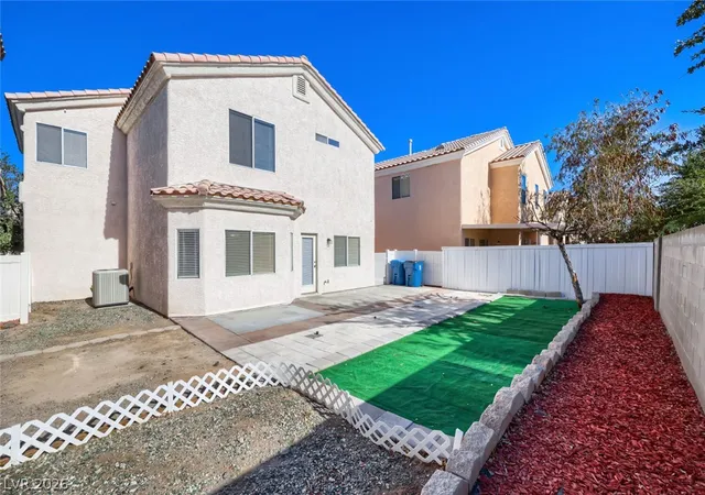 Homes for sale in Henderson, NV | 5974 Gentleslope St, Henderson, NV 89011 | MLS# 2796701