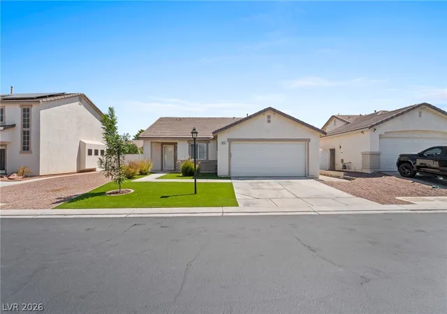 1st image of 823 Hunters Ridge Wy, North Las Vegas, NV 89032 | MLS# 2797736