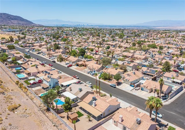 Homes for sale in Henderson, NV | 932 Wagon Train Dr, Henderson, NV 89002 | MLS# 2797751