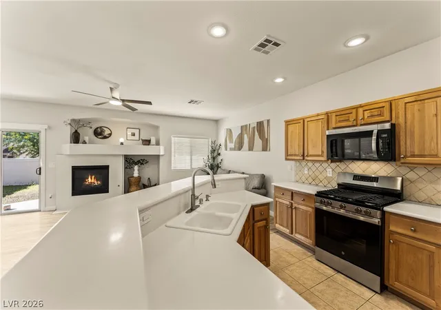 Photo 3 of Townhouse for sale at 1099 Sheer Paradise Ln #3, Henderson, NV 89002 | MLS# 2795344 | Listing updated on 2026-07-19
