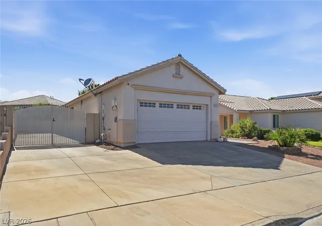 Photo 3 of Sale Pending at 259 Ventana Hts St, Henderson, NV 89074 | MLS# 2798249 | Listing updated on 2026-08-24