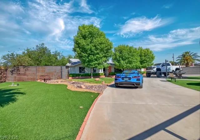Photo 3 of Single family home for sale at 2295 N Gateway Rd, Las Vegas, NV 89115 | MLS# 2797813 | Listing updated on 2026-07-23