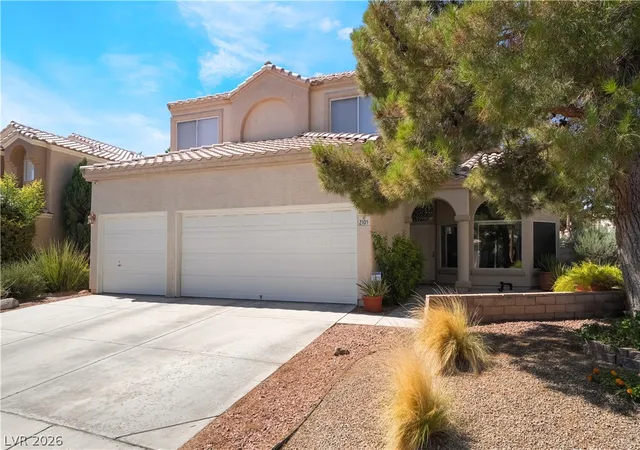 Photo 4 of Sale Pending at 2105 Clb Meadows Dr, Henderson, NV 89074 | MLS# 2798149 | Listing updated on 2026-08-23