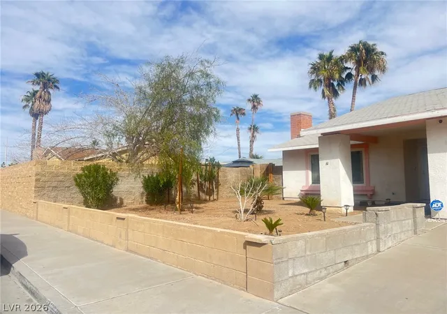 Photo 3 of Single family home for sale at 4194 Greenpoint St, Las Vegas, NV 89147 | MLS# 2798043 | Listing updated on 2026-07-29
