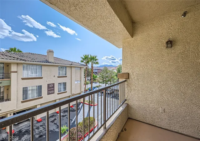 Listing Photo 5 - Condo for sale in building located at 7151 S Durango Dr, Las Vegas, NV 89113 - Unit #312