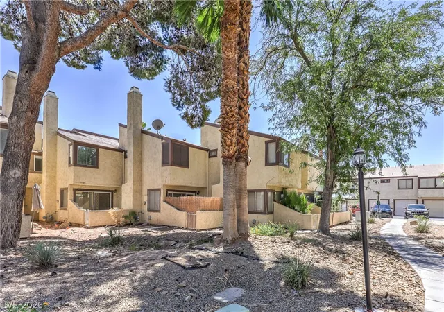 3rd image of 5045 Spencer St #B, Las Vegas, NV 89119 | MLS# 2798163