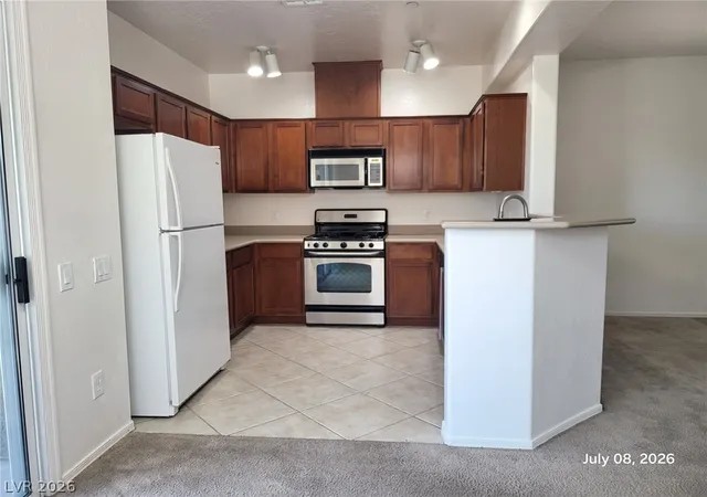 Photo 4 of Condo for sale at 8324 W Charleston Blvd #2009, Las Vegas, NV 89117 | MLS# 2798491 | Listing updated on 2026-09-01