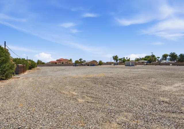 Photo 2 of Single family home for sale at 7987 E Placid St, Las Vegas, NV 89123 | MLS# 2798589 | Listing updated on 2026-08-12