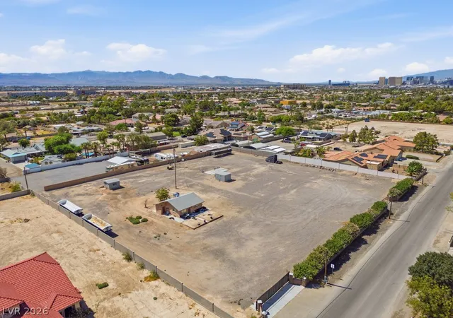 Photo 3 of Single family home for sale at 7987 E Placid St, Las Vegas, NV 89123 | MLS# 2798589 | Listing updated on 2026-08-12