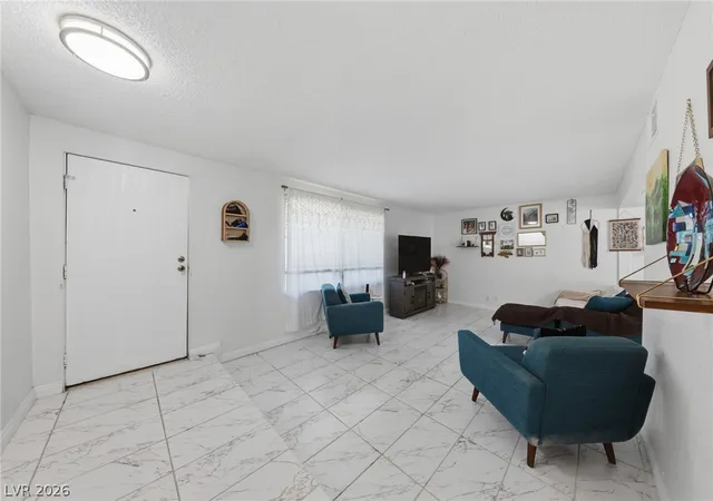 Photo 2 of Sale Pending at 3320 Sagebrook Ln, Las Vegas, NV 89121 | MLS# 2798722 | Listing updated on 2026-08-22