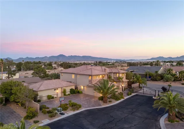 2nd image of 228 E Levi Ave, Las Vegas, NV 89183 | MLS# 2794711
