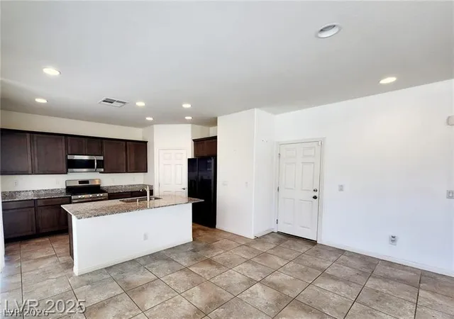 Photo 3 of Single family home for sale at 5812 Beluga Bay St, North Las Vegas, NV 89081 | MLS# 2798588 | Listing updated on 2026-07-31