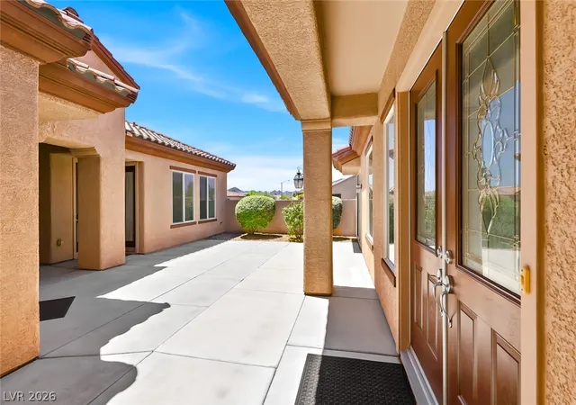 4th image of 2175 Twin Falls Dr, Henderson, NV 89044 | MLS# 2798016