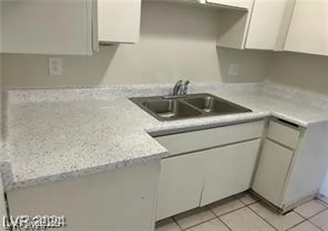 Photo 2 of Condo for sale at 615 S Royal Crst Cir #10, Las Vegas, NV 89169 | MLS# 2798440 | Listing updated on 2026-07-10