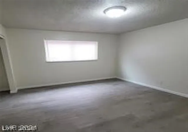 Photo 3 of Condo for sale at 304 Orland St #39, Las Vegas, NV 89107 | MLS# 2798435 | Listing updated on 2026-07-10