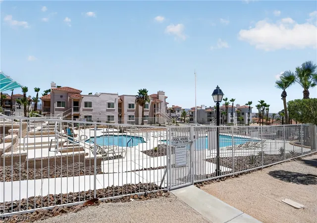 2nd image of 1948 Las Palmas Ln, Laughlin, NV 89029