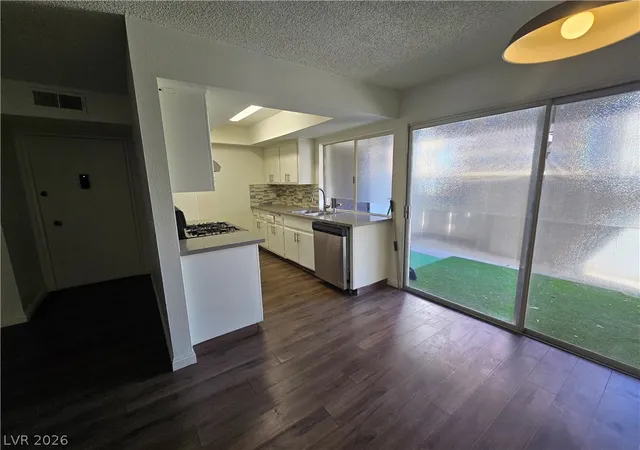 Photo 3 of Condo for sale at 1405 Vegas Valley Dr #91, Las Vegas, NV 89169 | MLS# 2799179 | Listing updated on 2026-08-02