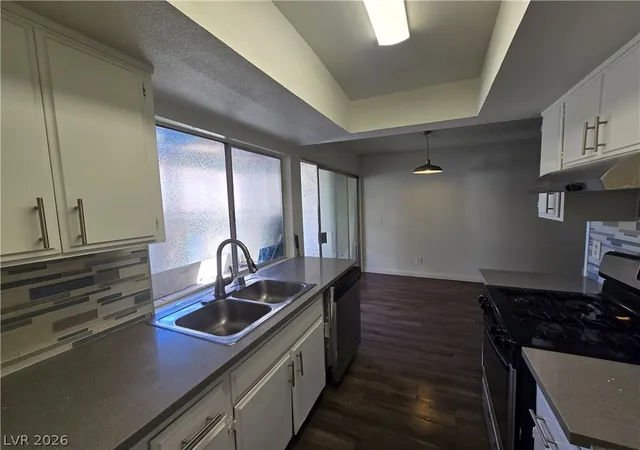 Photo 3 of Condo for sale at 1405 Vegas Valley Dr #91, Las Vegas, NV 89169 | MLS# 2799179 | Listing updated on 2026-08-02