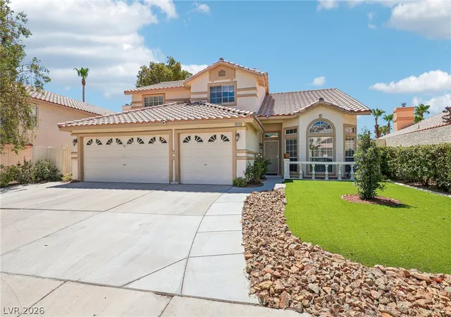 Photo 3 of Single family home for sale at 1923 Coralino Dr, Henderson, NV 89074 | MLS# 2799219 | Listing updated on 2026-08-04