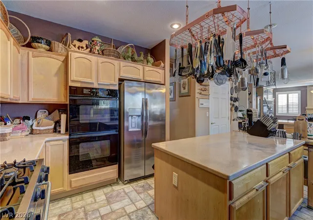 Photo 3 of Sale Pending at 1169 Garbo Ct, Las Vegas, NV 89142 | MLS# 2797924 | Listing updated on 2026-08-23