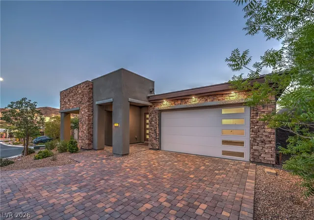 Photo 3 of Single family home for sale at 118 Reflection Cvs Dr, Henderson, NV 89011 | MLS# 2799247 | Listing updated on 2026-08-26