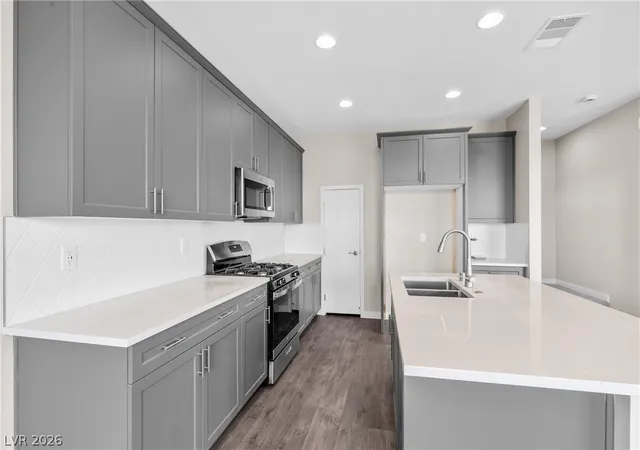 4th image of 10513 Tranquil Cove Ct, Las Vegas, NV 89179 | MLS# 2799216