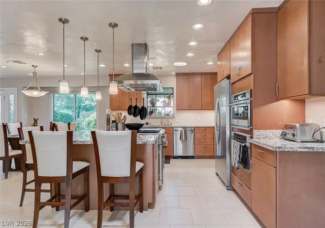 3rd image of 11 Pheasant Ridge Cir, Henderson, NV 89014 | MLS# 2798707