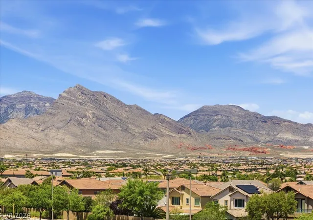 Photo 4 of Townhouse for sale at 1124 Prospering Crk St, Las Vegas, NV 89135 | MLS# 2786329 | Listing updated on 2026-08-28
