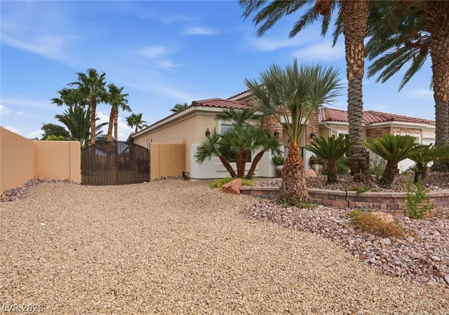 Photo 3 of Single family home for sale at 5612 Lusitano St, Las Vegas, NV 89130 | MLS# 2799104 | Listing updated on 2026-09-01
