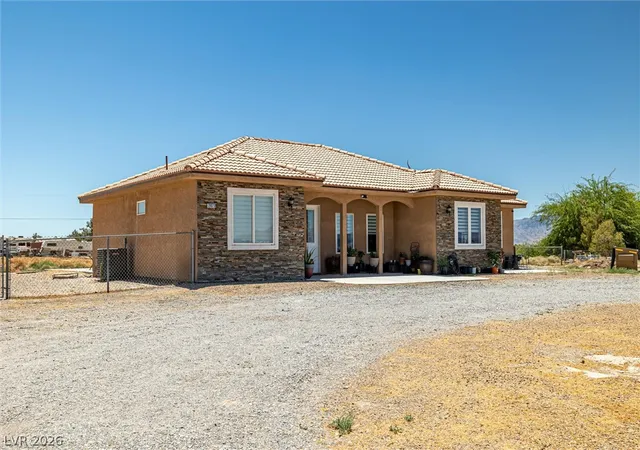 Photo 2 of Single family home for sale at 2671 E Hacienda St, Pahrump, NV 89048 | MLS# 2799483 | Listing updated on 2026-08-02
