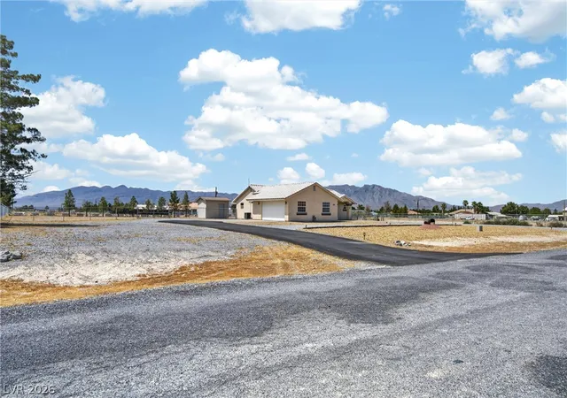 Photo 1 of Single family home for sale at 1531 W Hickory St, Pahrump, NV 89048 | MLS# 2798874 | Listing updated on 2026-08-21