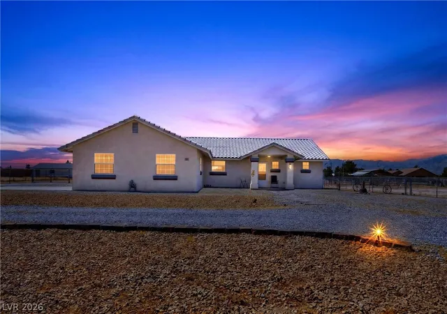 Photo 3 of Single family home for sale at 1531 W Hickory St, Pahrump, NV 89048 | MLS# 2798874 | Listing updated on 2026-08-21