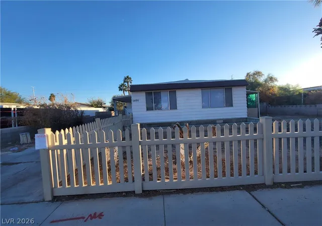 Photo 3 of Manufactured home for sale at 5495 Everglade St, Las Vegas, NV 89142 | MLS# 2799292 | Listing updated on 2026-07-13