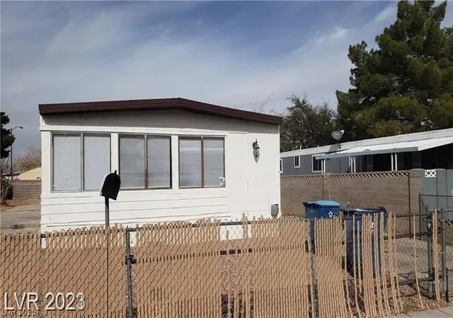 Photo 3 of Manufactured home for sale at 5556 Everglade St, Las Vegas, NV 89142 | MLS# 2799294 | Listing updated on 2026-07-13
