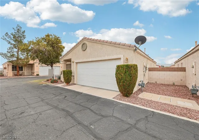 Photo 2 of Single family home for sale at 5144 Mascaro Dr, Las Vegas, NV 89122 | MLS# 2799724 | Listing updated on 2026-07-25