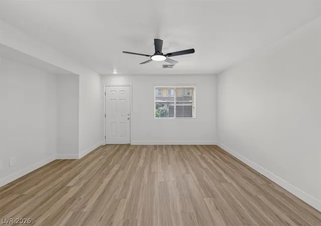 Photo 4 of Sale Pending at 552 Albacate St, Henderson, NV 89015 | MLS# 2799602 | Listing updated on 2026-08-21