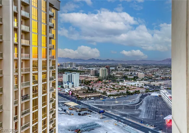 Photo 4 of Condo for sale at 135 E Harmon Ave #3321, Las Vegas, NV 89109 | MLS# 2799400 | Listing updated on 2026-08-21