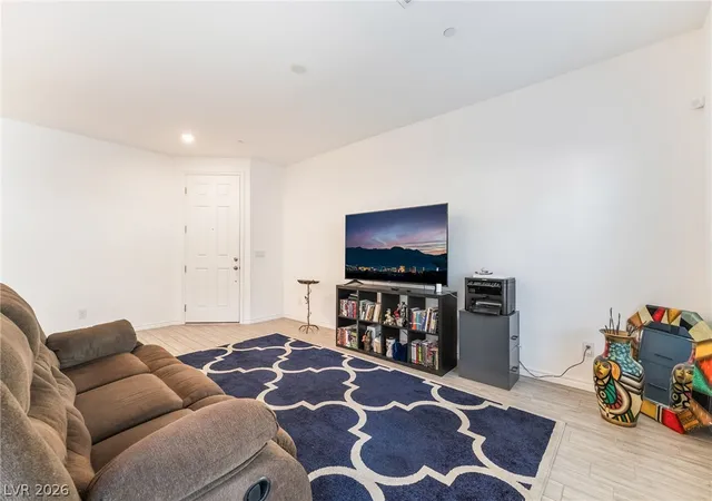 4th image of 3724 Canis Minor Ln #21103, Henderson, NV 89052 | MLS# 2799892