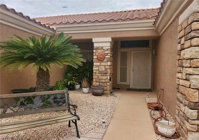 Photo 3 of Single family home for sale at 10608 Mission Lakes Ave, Las Vegas, NV 89134 | MLS# 2799944 | Listing updated on 2026-08-05