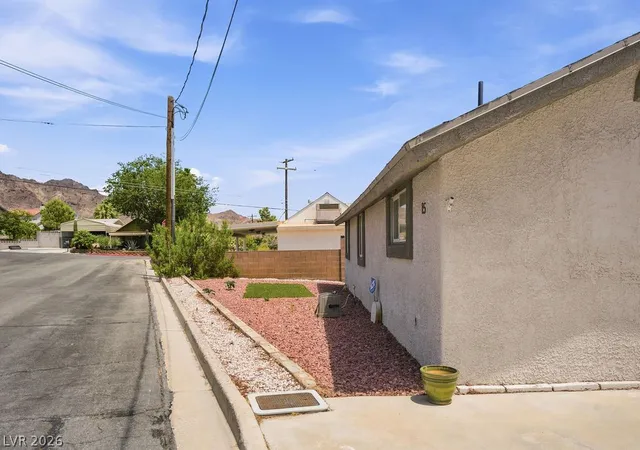 Homes for sale in Boulder City, NV | 15 Valley View Ln, Boulder City, NV 89005 | MLS# 2799917