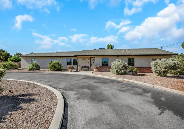 Photo 1 of Single family home for sale at 2715 E Hacienda Ave, Las Vegas, NV 89120 | MLS# 2799674 | Listing updated on 2026-07-14