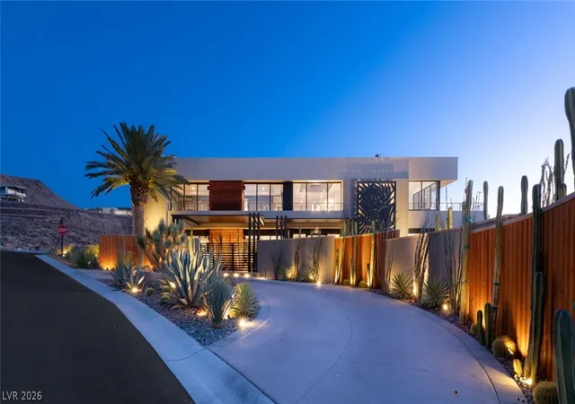 Photo 3 of Single family home for sale at 1538 Dragon Crst Ave, Henderson, NV 89012 | MLS# 2788041 | Listing updated on 2026-07-15