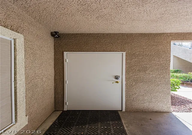 5th image of 2101 Quartz Cliff St, Las Vegas, NV 89117