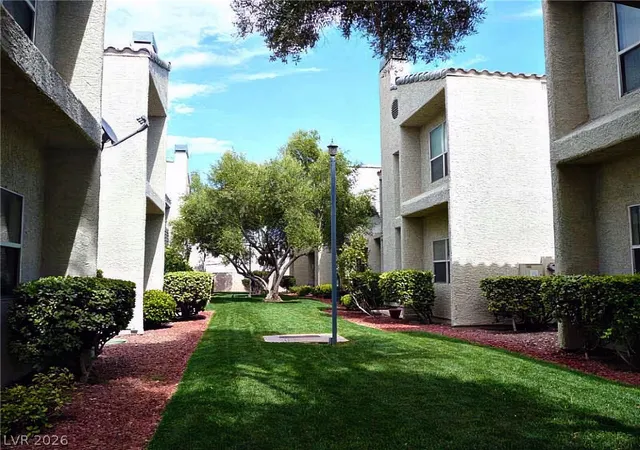 Photo 4 of Townhouse for sale at 6250 W Flamingo Rd #133, Las Vegas, NV 89103 | MLS# 2799931 | Listing updated on 2026-08-06
