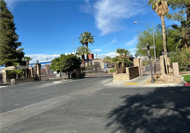 Photo 4 of Land for sale at 793 Vegas Valley Dr, Las Vegas, NV 89109 | MLS# 2800248 | Listing updated on 2026-08-04