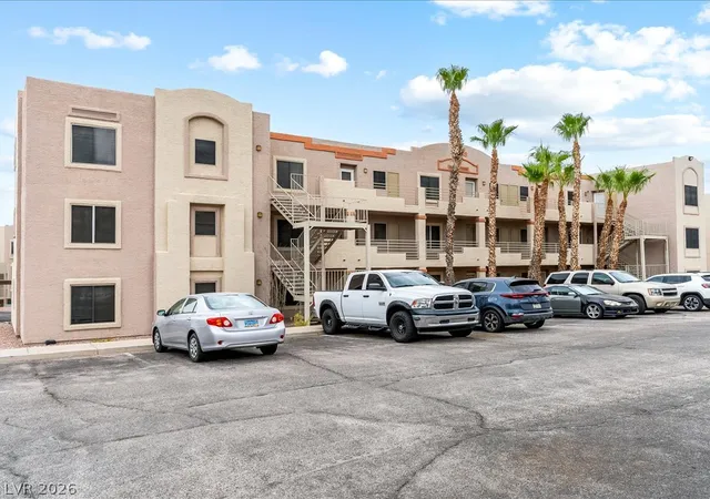1st image of 2008 Mesquite Ln #202, Laughlin, NV 89029 | MLS# 2799890
