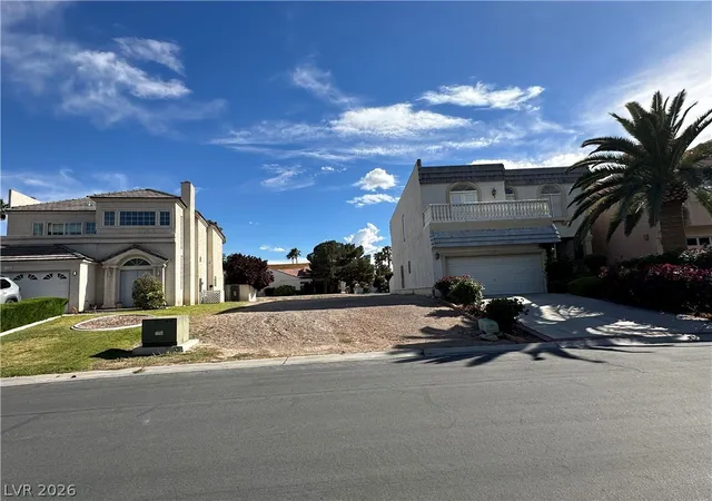Photo 4 of Land for sale at 777 Vegas Valley Dr, Las Vegas, NV 89109 | MLS# 2800261 | Listing updated on 2026-08-04